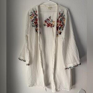 Cost Plus World Market Cream Floral Embroidered Robe Boho